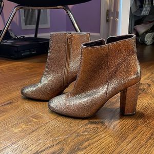 Kensie Bronze Shiny Heeled Boots Size 8